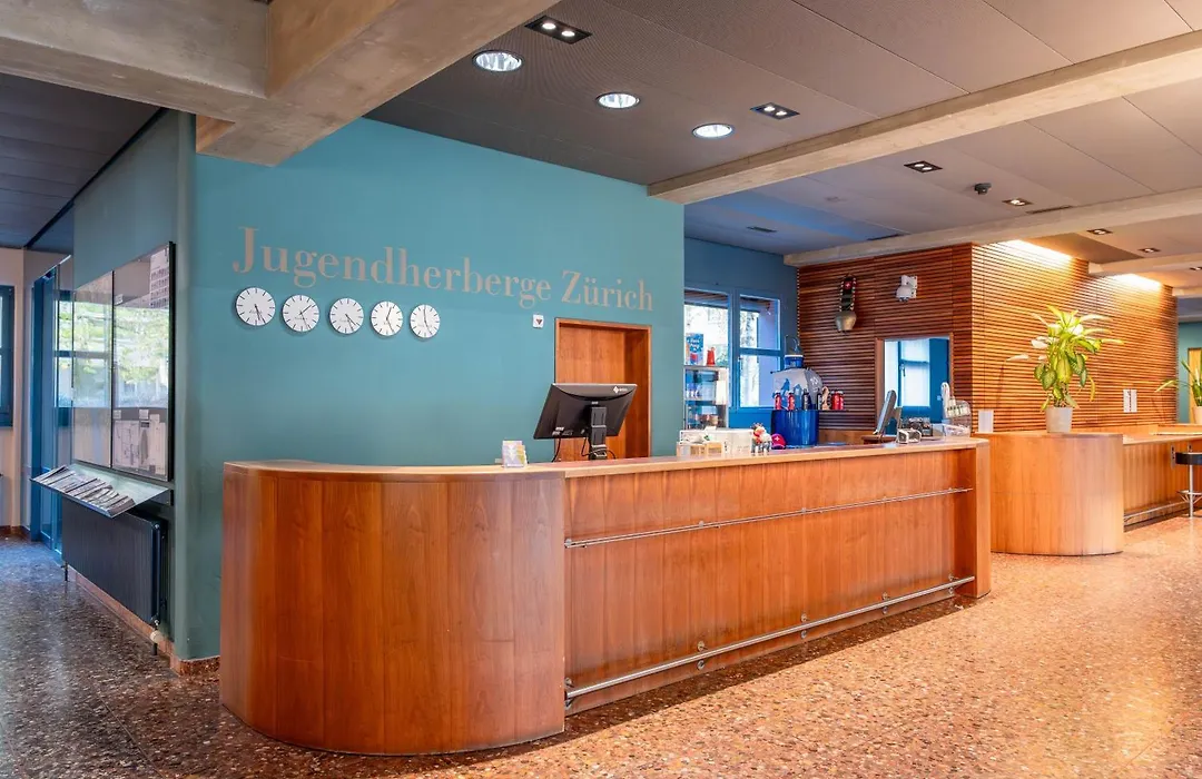 Zurich Youth Hostel-1